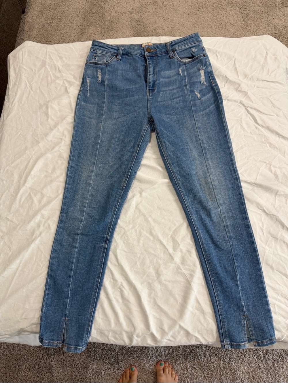 Gianni Bini Medium Blue Skinny Jeans